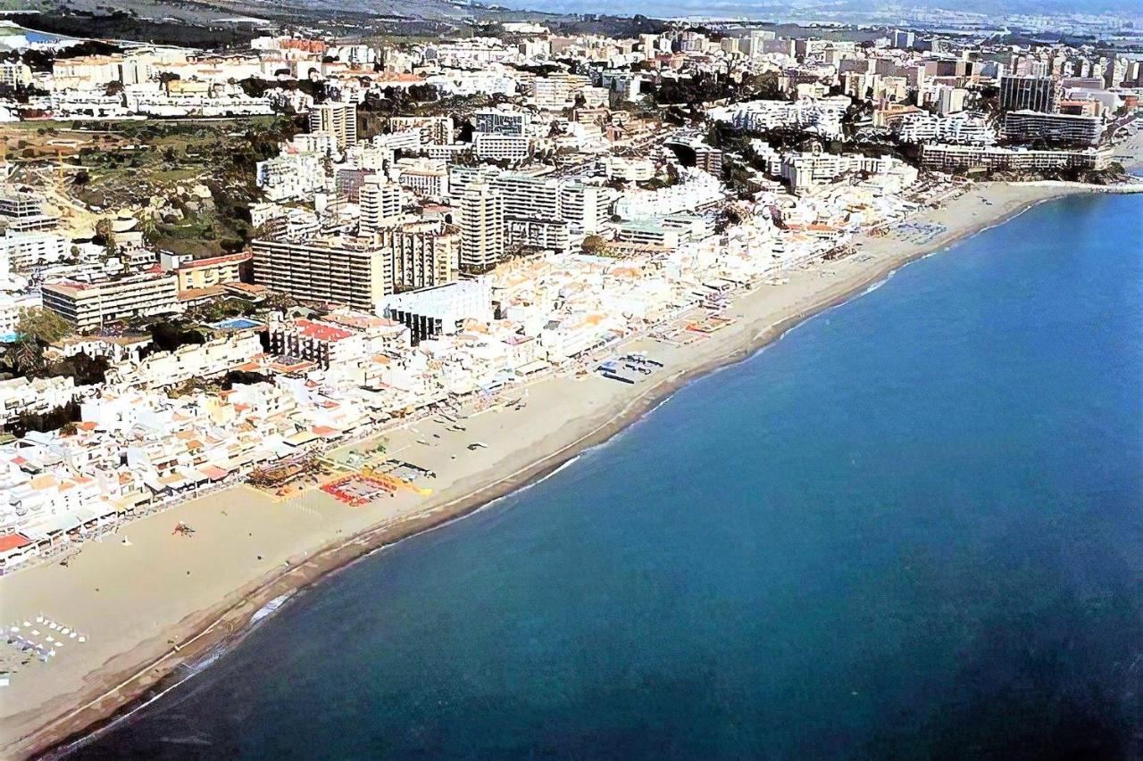 Apartamento Torremolinos - A 600M De La Playa De La Carihuela - Piscina - Parking Gratis - Excelente Conexion Wifi Eksteriør bilde